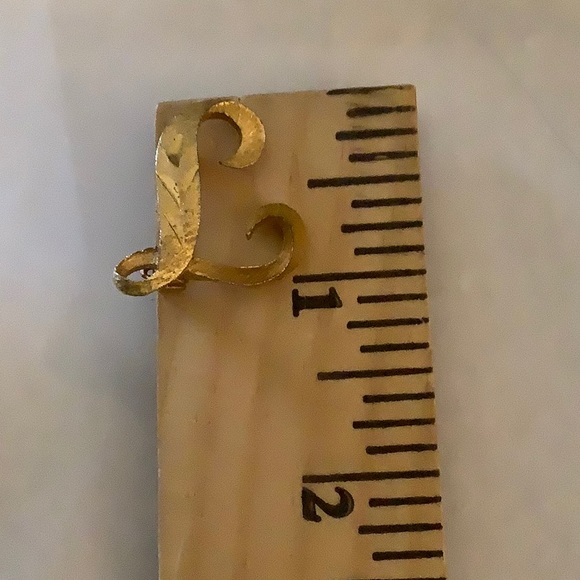Sale!🇺🇸 Mamselle Vintage Gold “L” Pin - Picture 5 of 5